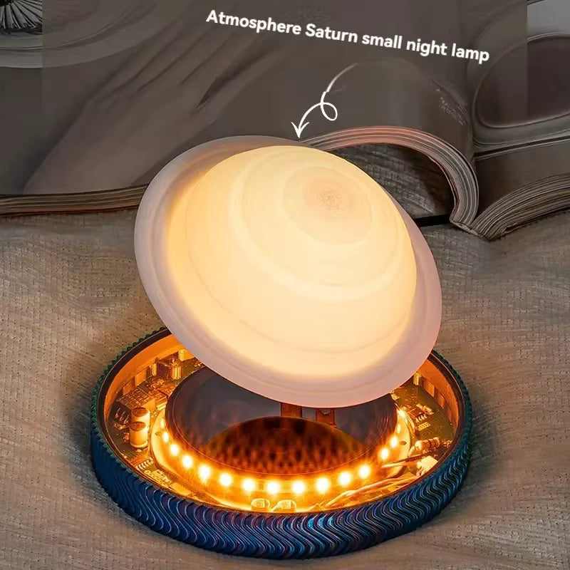 Levitating Saturn™ Lamp – Magnetic Floating Planet Desk Light